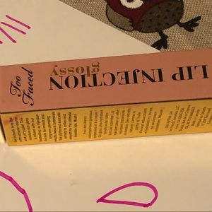 Too Faced Lip Injection In Milkshake bnib